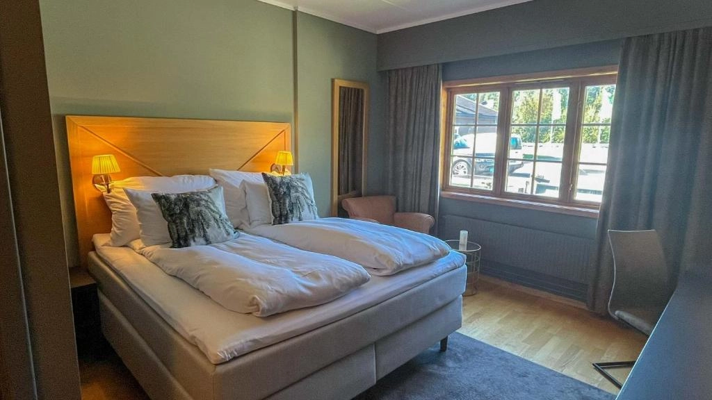Room 4