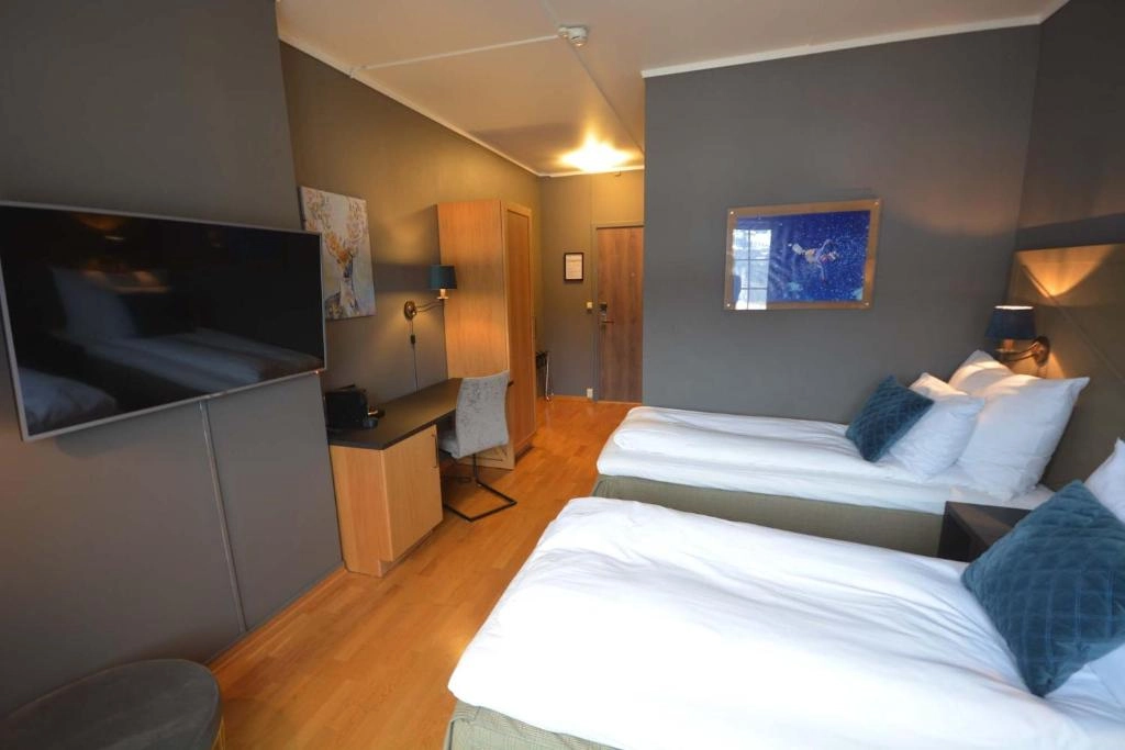Room 5